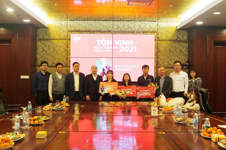 iTel vinh danh Nhân viên chăm sóc khách hàng xuất sắc năm 2021